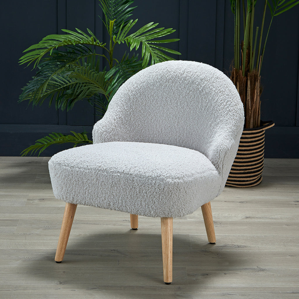 Chic Ted Fabric Accent Chair: Plush Comfort, Modern Style Statement