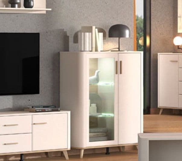 Dariqon Cashmere Oak Effect Low 2-Door Display Cabinet Glass Shelf
